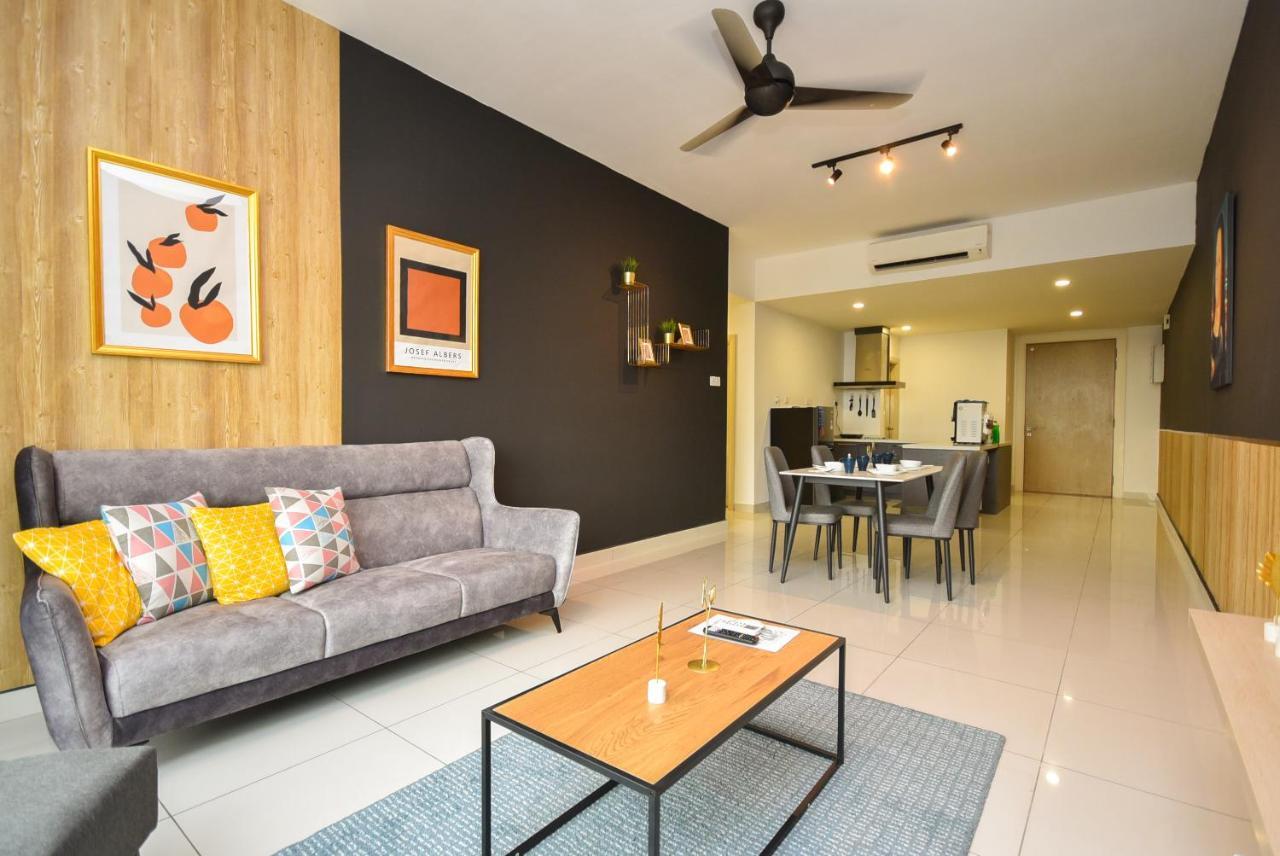 Midvalley Southkey Mosaic By Nest Apartment